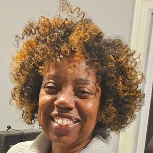 Meet your Posher, Lynn